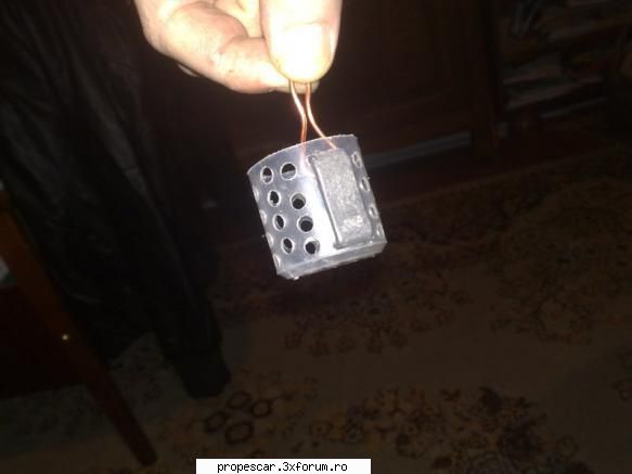 . cosulete feeder made in home.